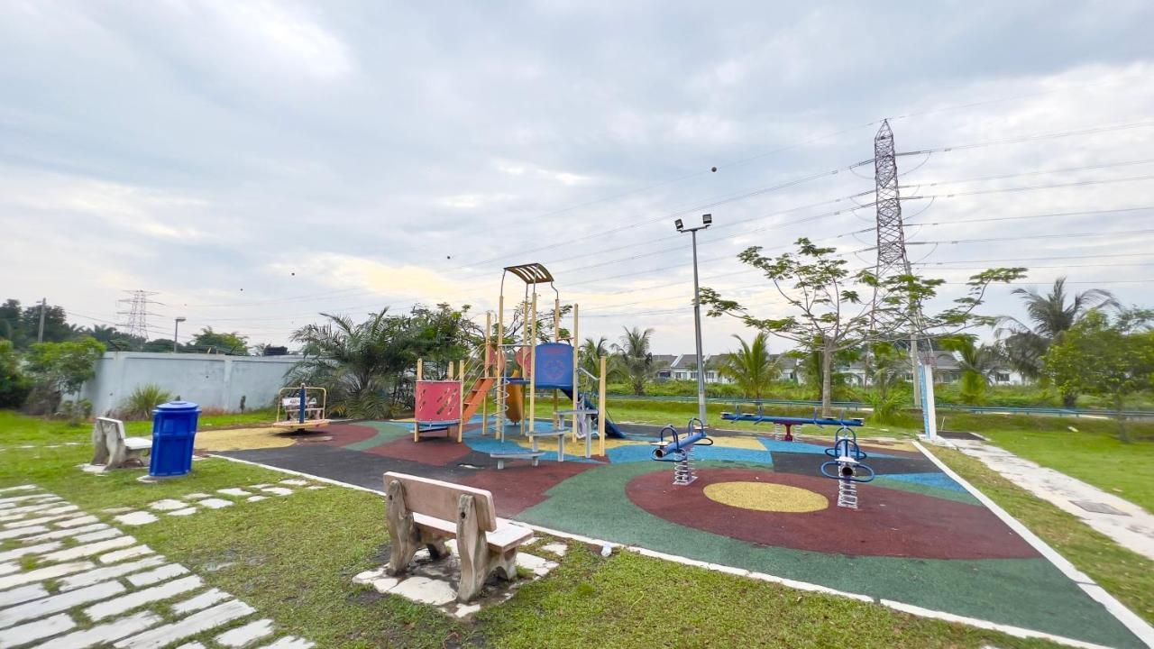 De Qasturee Klia@Kota Warisan Homestay Nearest To Airport Kampong Besut Ngoại thất bức ảnh