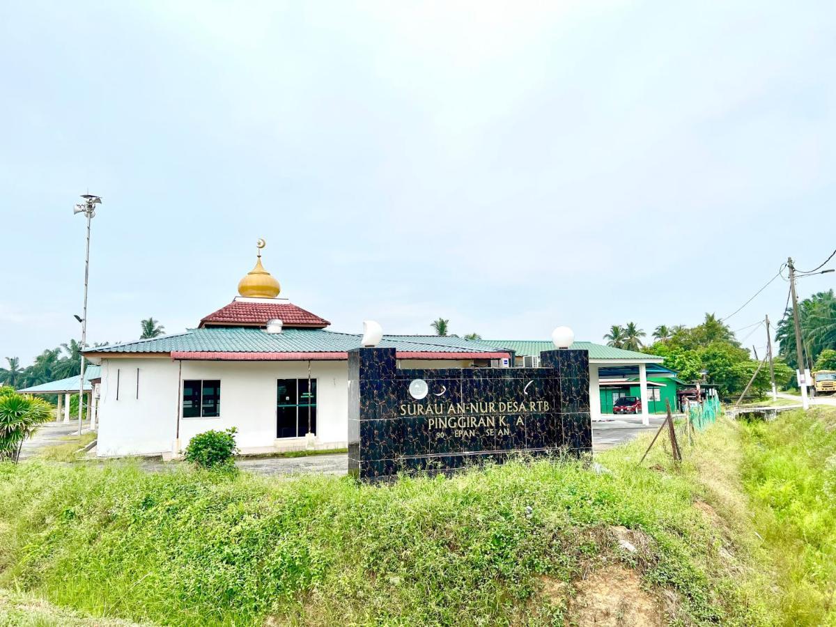 De Qasturee Klia@Kota Warisan Homestay Nearest To Airport Kampong Besut Ngoại thất bức ảnh