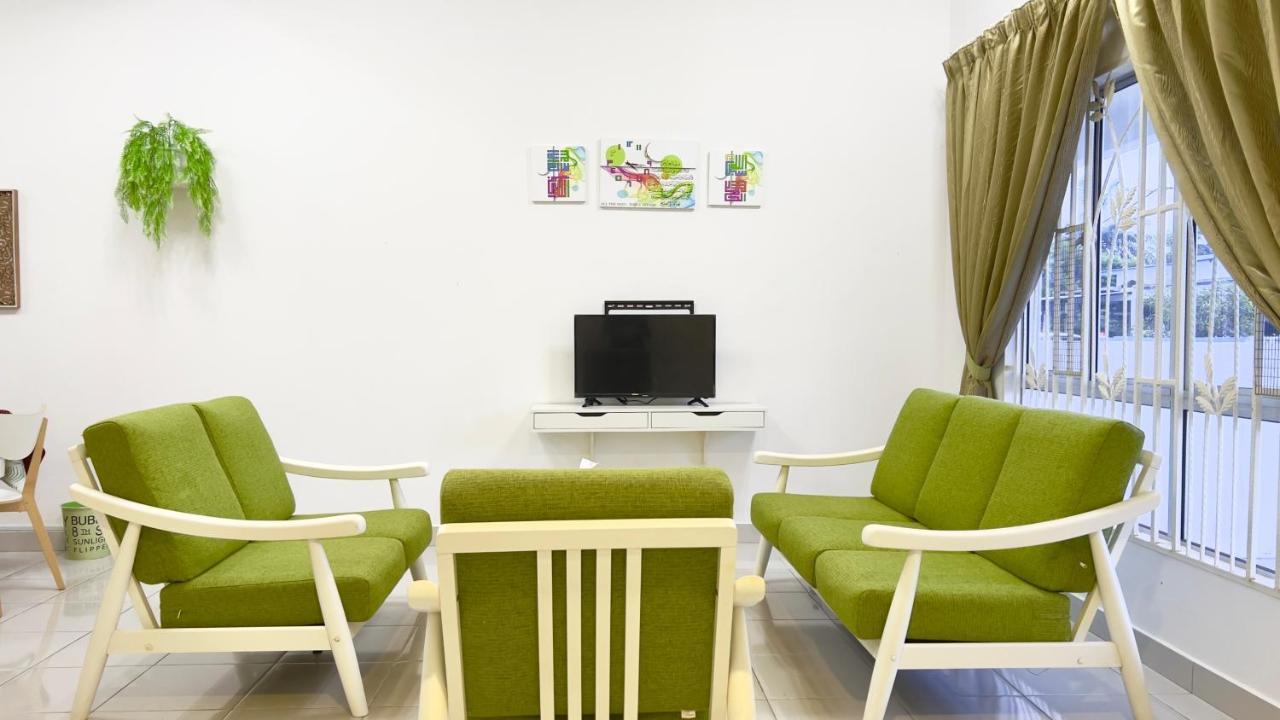 De Qasturee Klia@Kota Warisan Homestay Nearest To Airport Kampong Besut Ngoại thất bức ảnh
