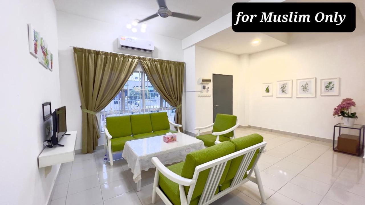 De Qasturee Klia@Kota Warisan Homestay Nearest To Airport Kampong Besut Ngoại thất bức ảnh