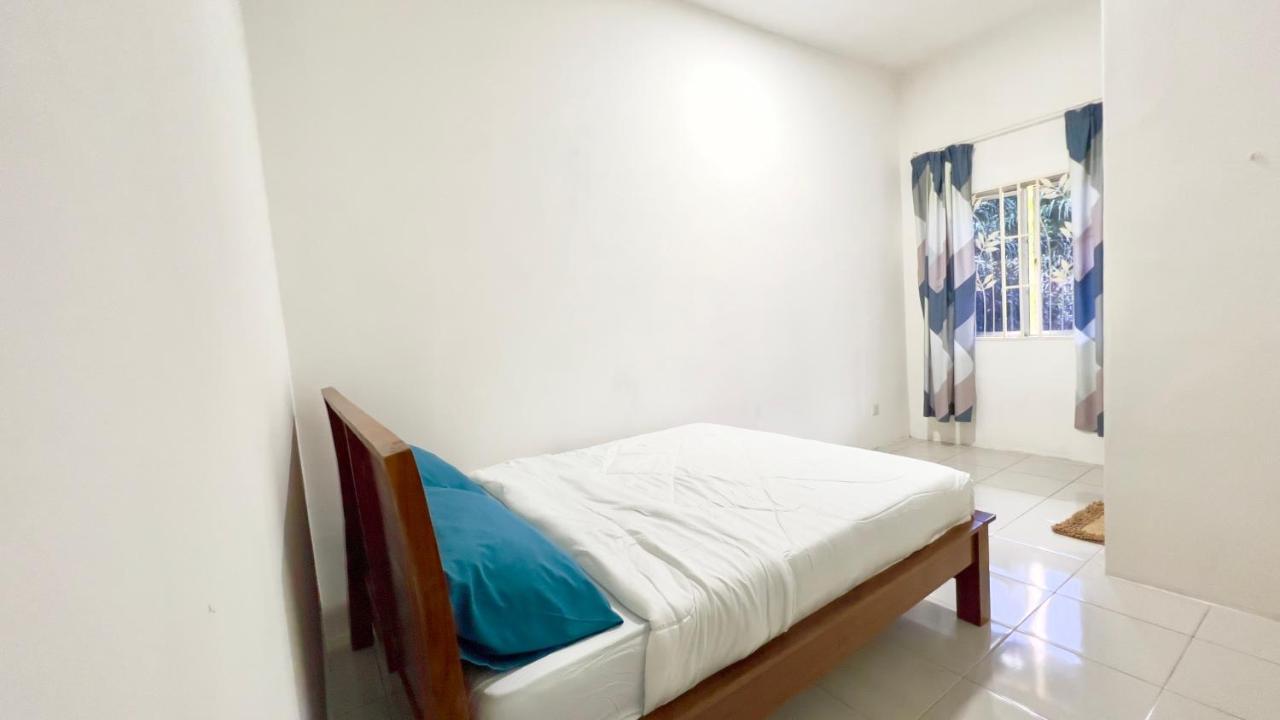 De Qasturee Klia@Kota Warisan Homestay Nearest To Airport Kampong Besut Ngoại thất bức ảnh