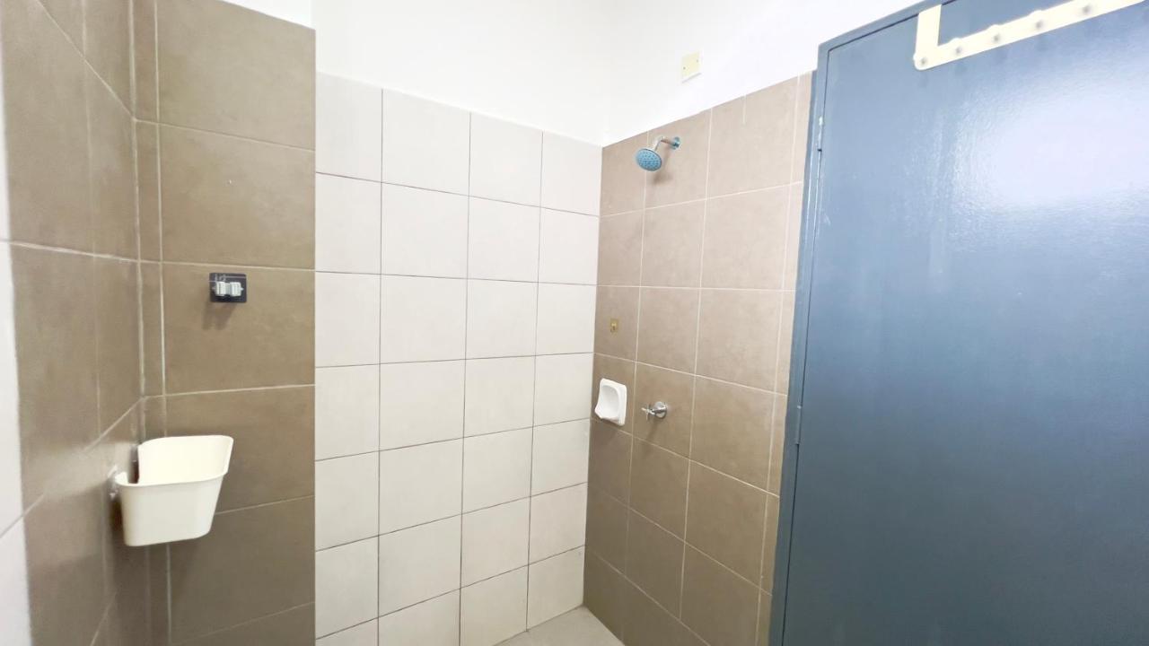 De Qasturee Klia@Kota Warisan Homestay Nearest To Airport Kampong Besut Ngoại thất bức ảnh